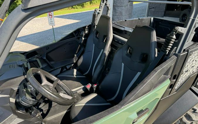 2024 Can-Am Commander DPS 1000R