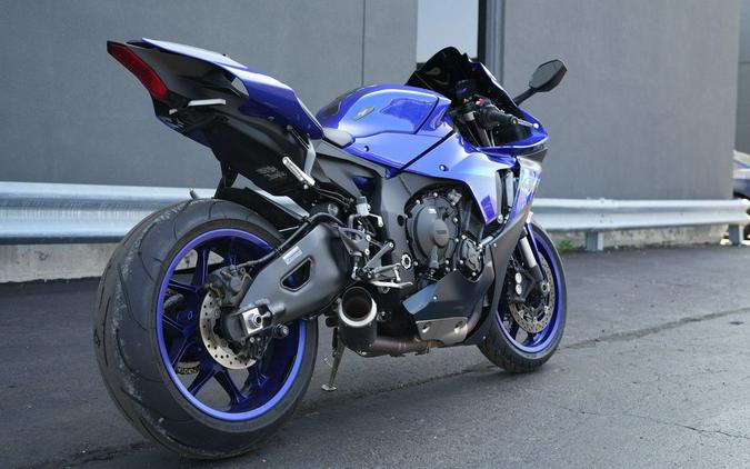 2024 Yamaha YZF-R1