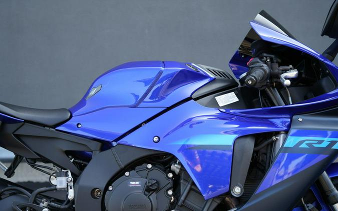 2024 Yamaha YZF-R1