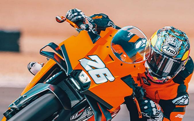 2026 KTM 990 RC R Orange