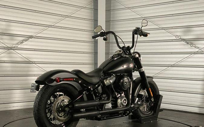 2018 Harley-Davidson® FLSL - Softail® Softail Slim®