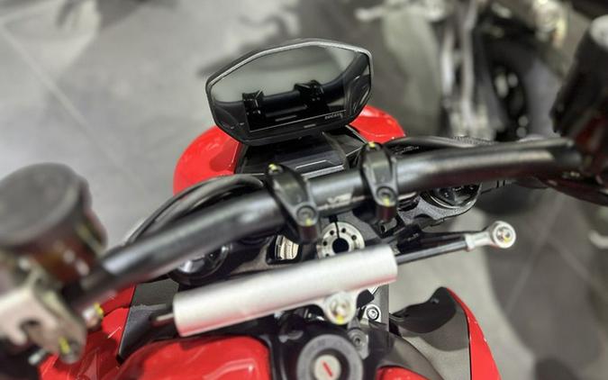 2025 Ducati Streetfighter V2