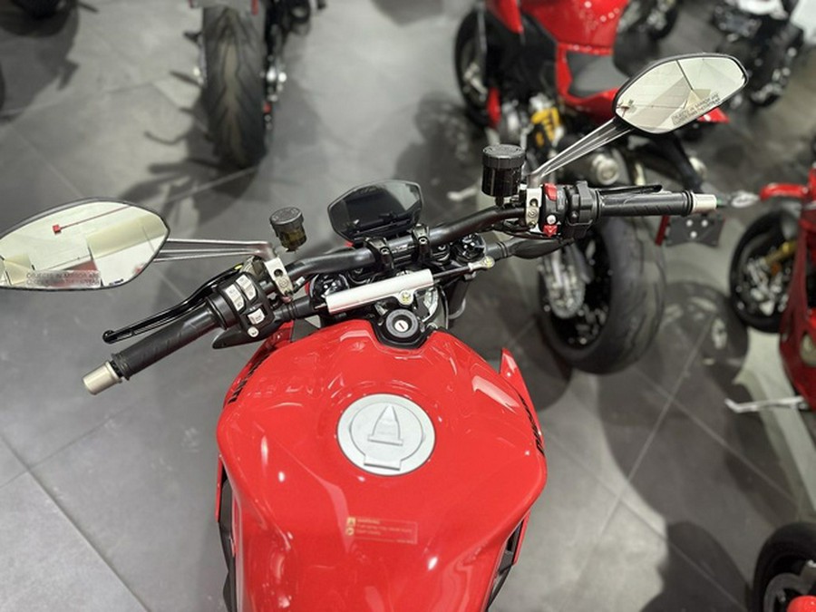 2025 Ducati Streetfighter V2