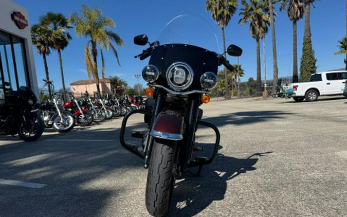 2018 Harley-Davidson Heritage Classic 114