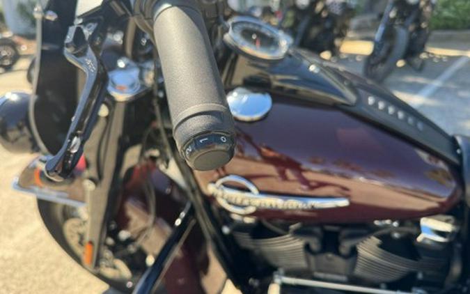 2018 Harley-Davidson Heritage Classic 114