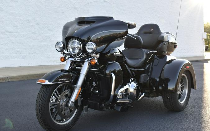 2014 Tri Glide Ultra Classic Black