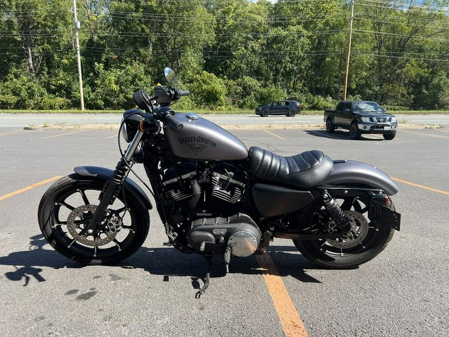 2016 Harley-Davidson® XL883N - Sportster® Iron 883™