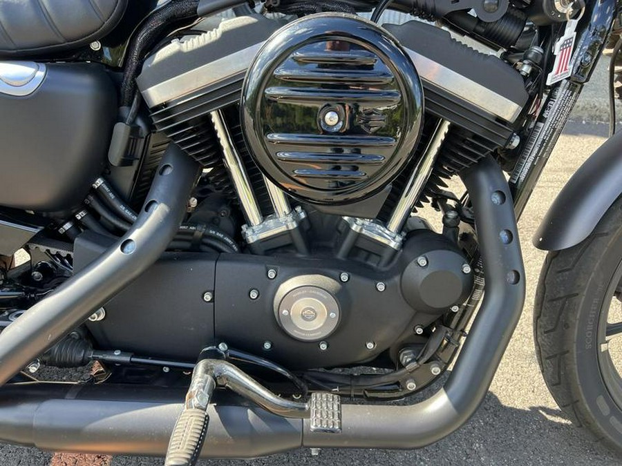 2016 Harley-Davidson® XL883N - Sportster® Iron 883™