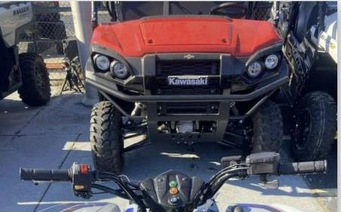 2025 Polaris® Phoenix 200