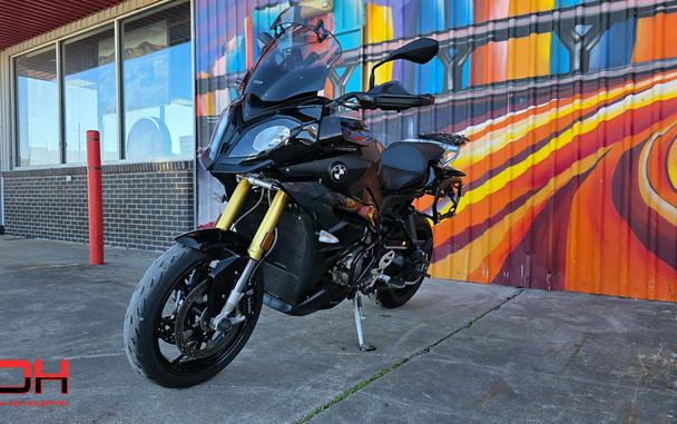 2019 BMW S 1000 XR Black Storm Metallic
