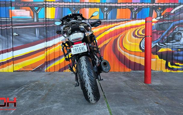 2019 BMW S 1000 XR Black Storm Metallic