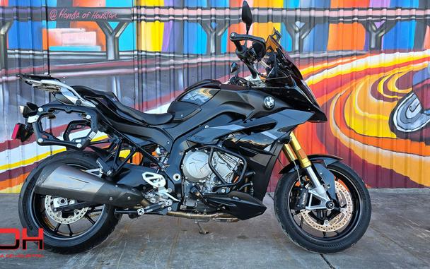 2019 BMW S 1000 XR Black Storm Metallic