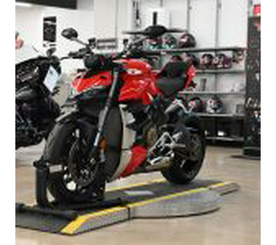 2021 Ducati Streetfighter V4
