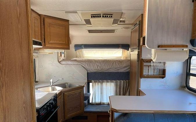 Used 1994 LANCE 880