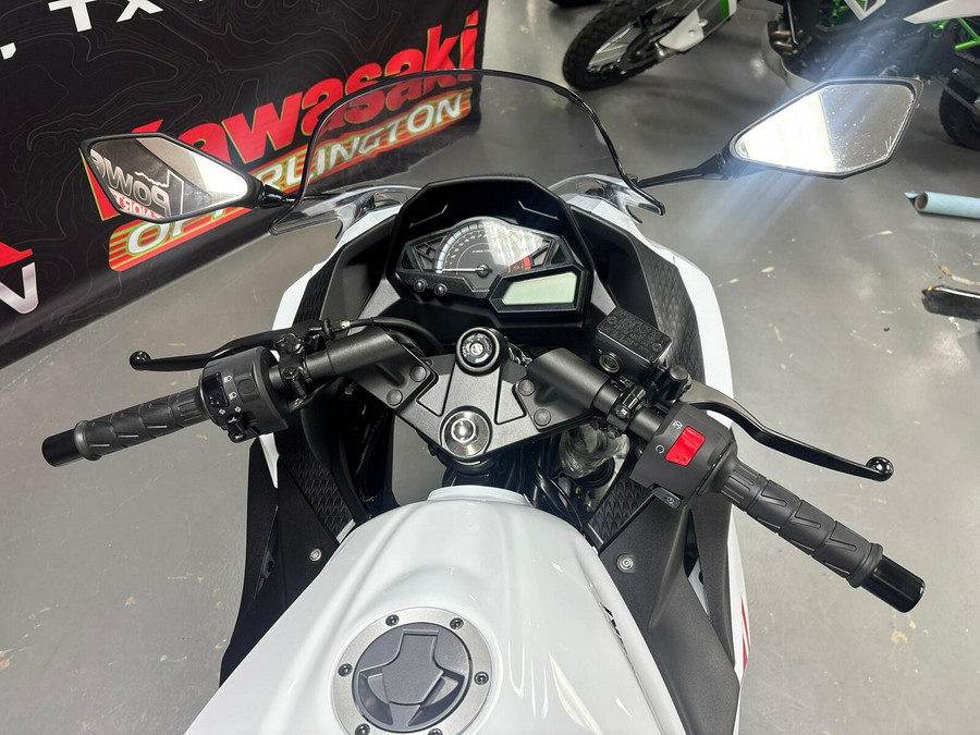 2026 Kawasaki NINJA 300 ABS