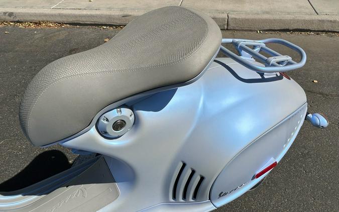 2025 Vespa 946 Snake 150