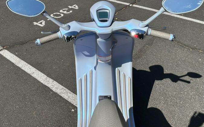 2025 Vespa 946 Snake 150