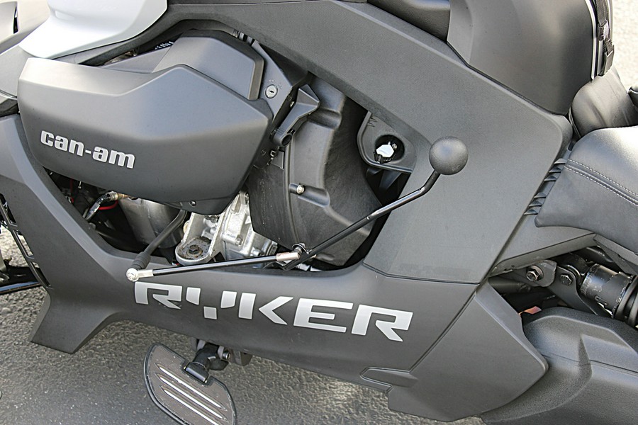 2021 Can-Am Ryker 900 ACE