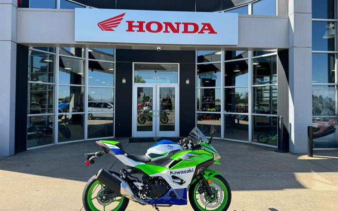 2024 Kawasaki Ninja 500 Review [14 Fast Facts]