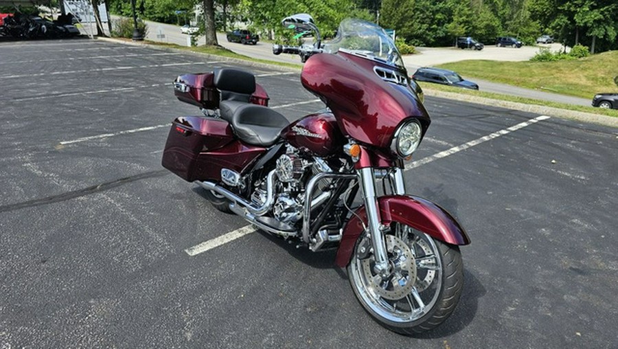 2014 Harley-Davidson FLHXS - Street Glide Special