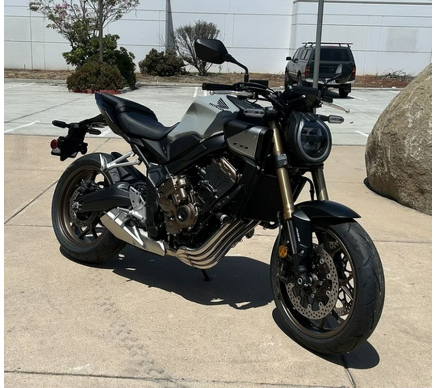 2025 Honda CB650R E-Clutch