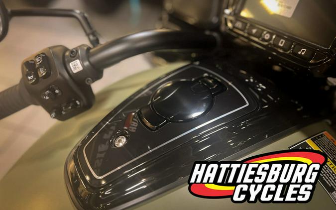 2025 Indian Challenger Dark Horse 112 Moss Green Smoke