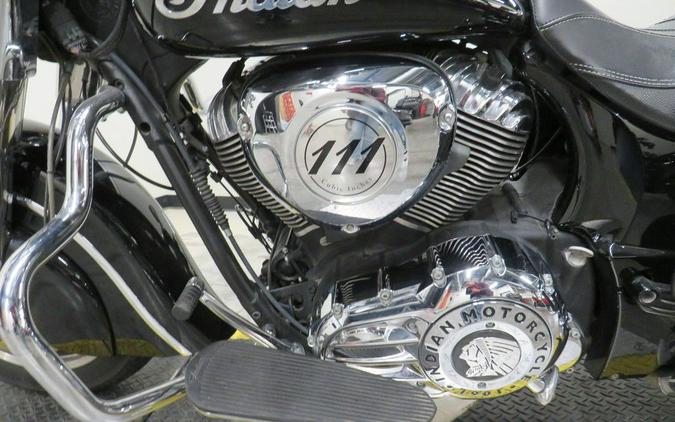 2018 Indian Motorcycle® Springfield® ABS Thunder Black