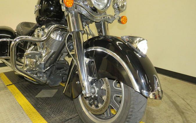 2018 Indian Motorcycle® Springfield® ABS Thunder Black