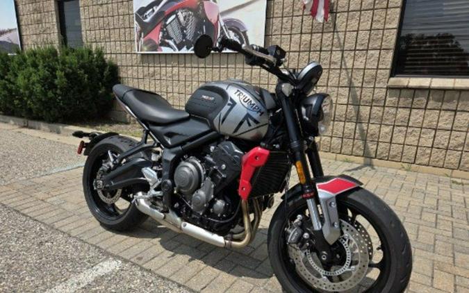 2024 Triumph Trident 660 Silver Ice/Diablo Red