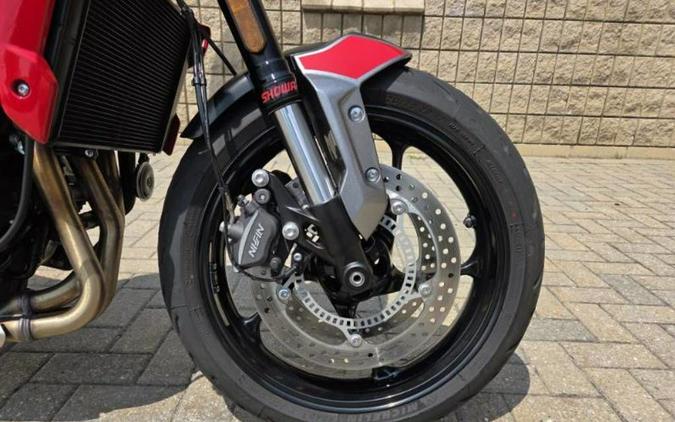 2024 Triumph Trident 660 Silver Ice/Diablo Red