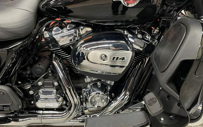 2024 Harley-Davidson® FLHTCUTG - Tri Glide® Ultra