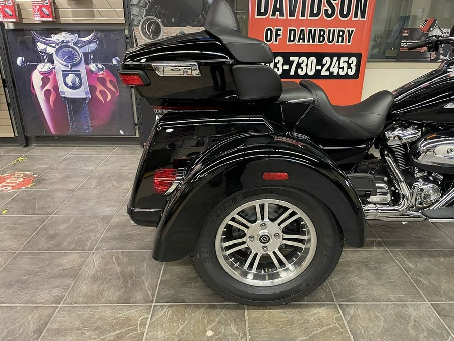 2024 Harley-Davidson® FLHTCUTG - Tri Glide® Ultra