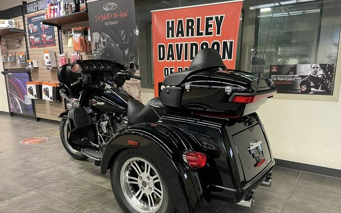 2024 Harley-Davidson® FLHTCUTG - Tri Glide® Ultra