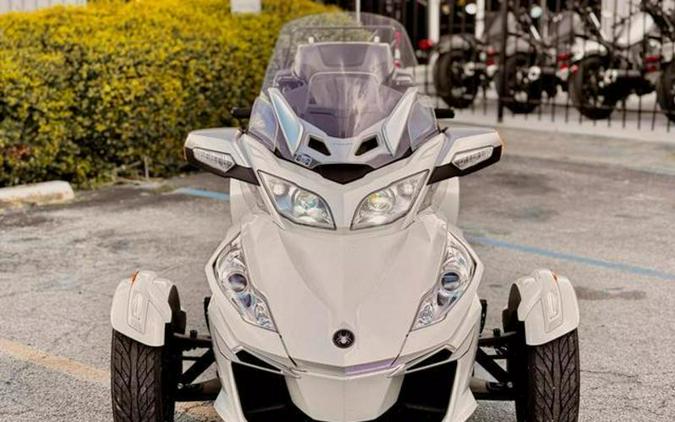 2014 Can-Am® Spyder® RT-S SM6