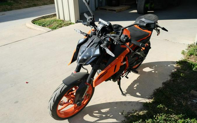 New 2025 KTM 390 DUKE
