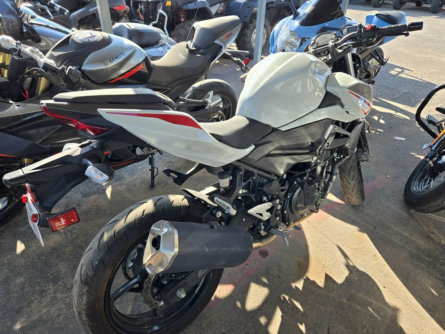 2023 KAWASAKI Z400 ABS