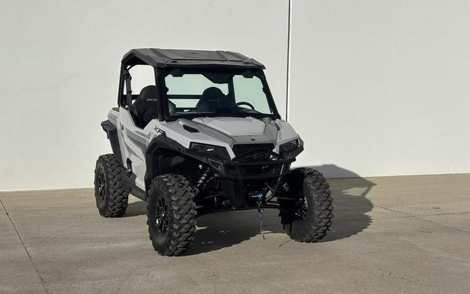 2026 Polaris® General XP 1000 Sport
