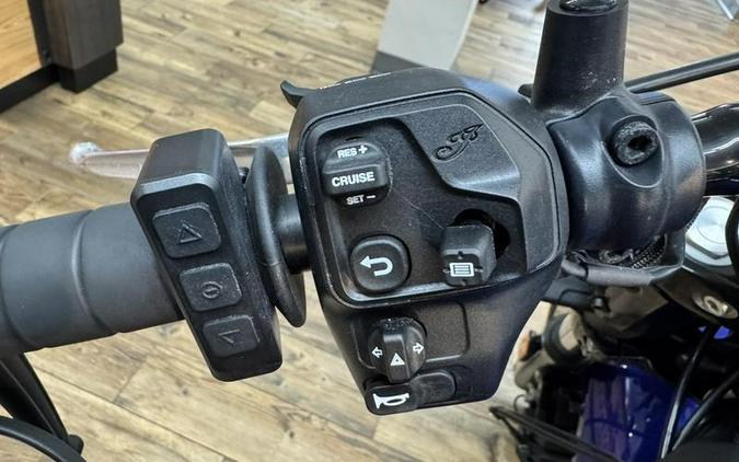 2025 Indian Motorcycle® Scout® Bobber Limited +Tech Spirit Blue Metallic