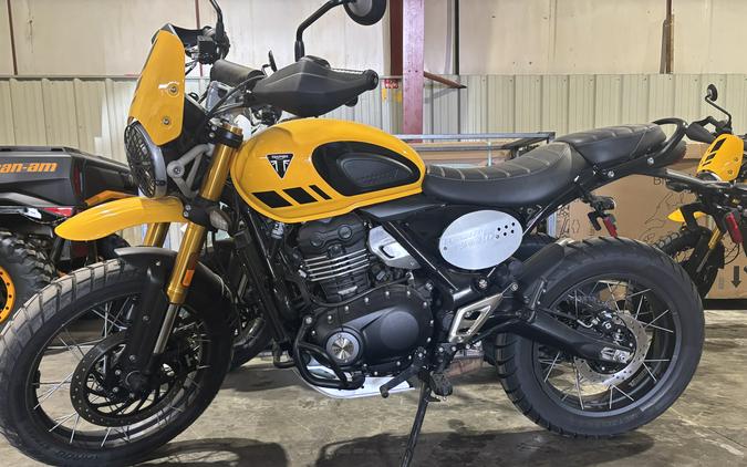 2026 Triumph Scrambler 400 XC