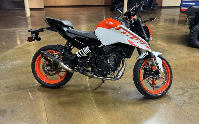 2024 KTM 250 Duke