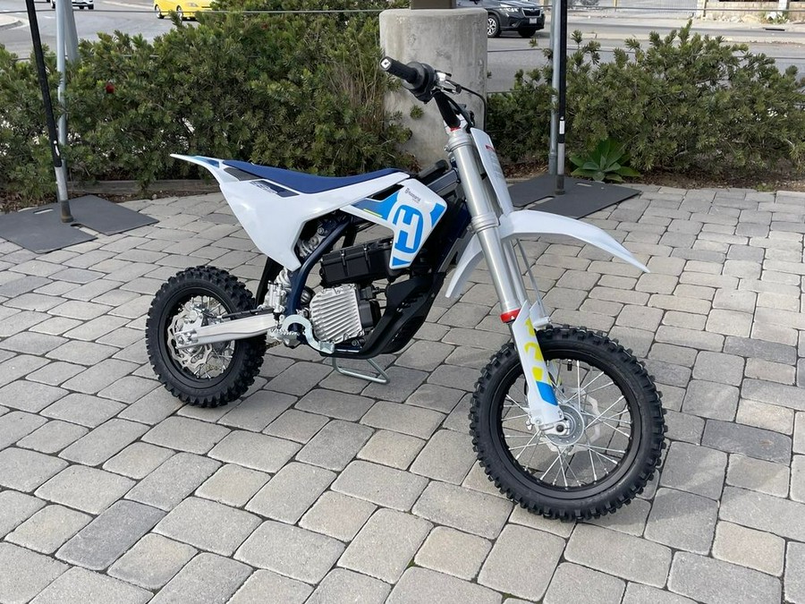 2024 Husqvarna® EE 5