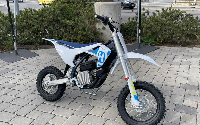 2024 Husqvarna® EE 5