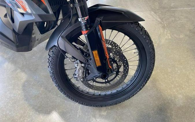 2021 KTM 890 Adventure