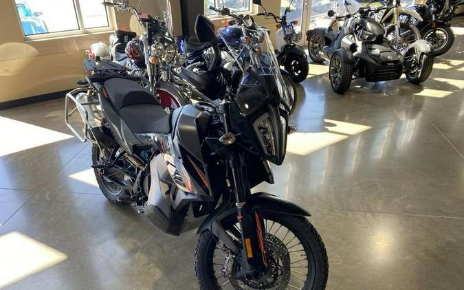 2021 KTM 890 Adventure