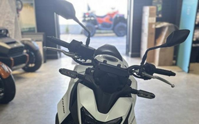 2025 Honda CB750 Hornet