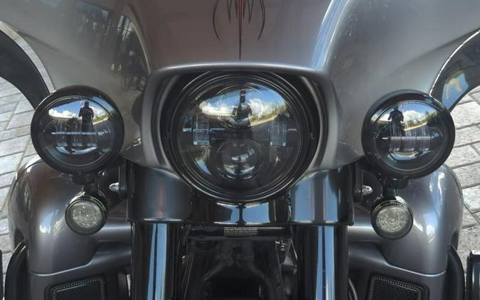 2019 Harley-Davidson® FLHTKSE - CVO™ Limited