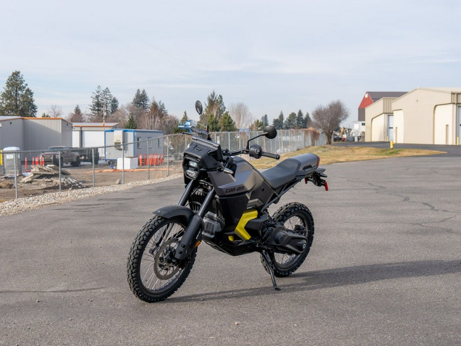 2025 Can-Am Origin® Base