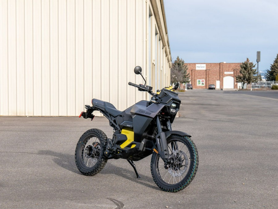 2025 Can-Am Origin® Base