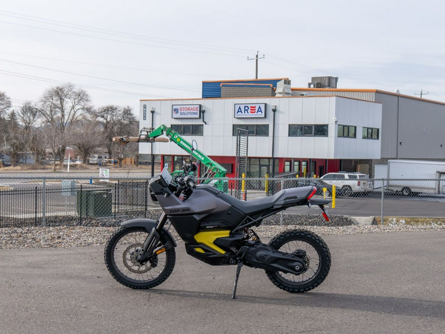 2025 Can-Am Origin® Base