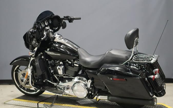 2017 Harley-Davidson Street Glide Special Vivid Black